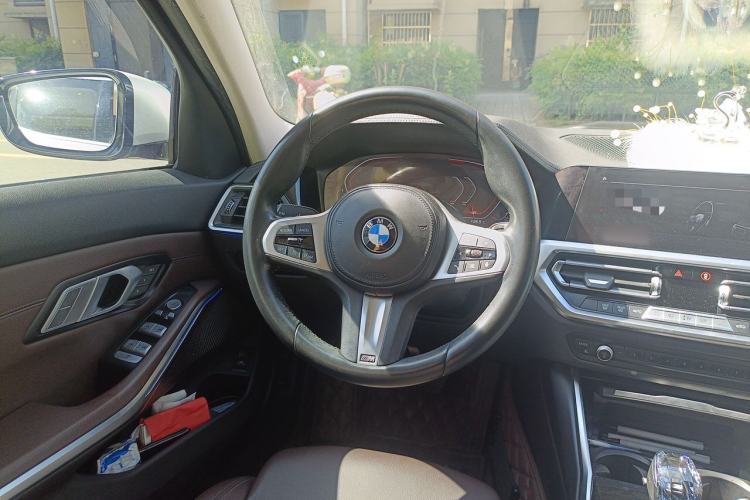 Used BMW 3 Series 2022 325Li M Sport Package Steering Wheel