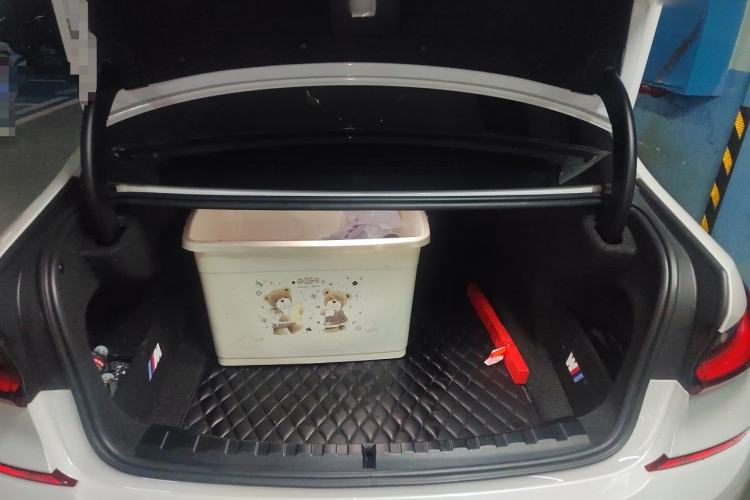 Used BMW 3 Series 2022 320Li M Sport Package Trunk