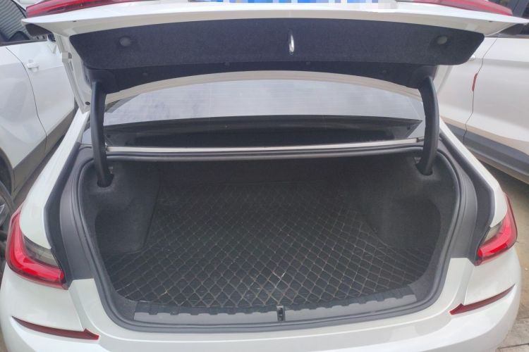 Used BMW 3 Series 2022 320Li M Sport Package Trunk