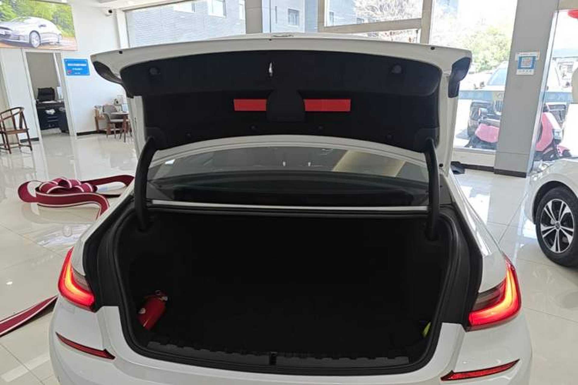 Used BMW 3 Series 2022 Restyled 320Li M Sport Package Trunk