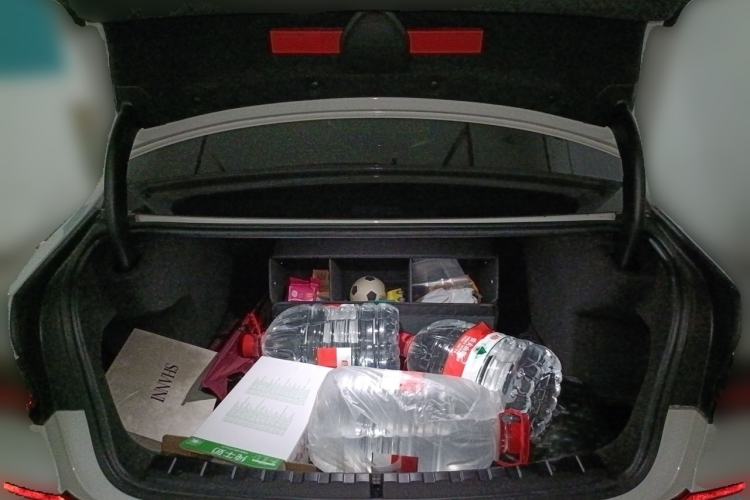 Used BMW 3 Series 2022 320Li M Sport Package Trunk