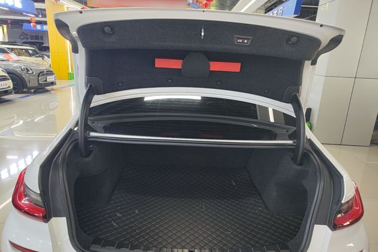 Used BMW 3 Series 2022 325Li M Sport Package Trunk