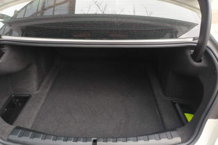 Used BMW 3 Series 2022 325i M Sport Package Trunk