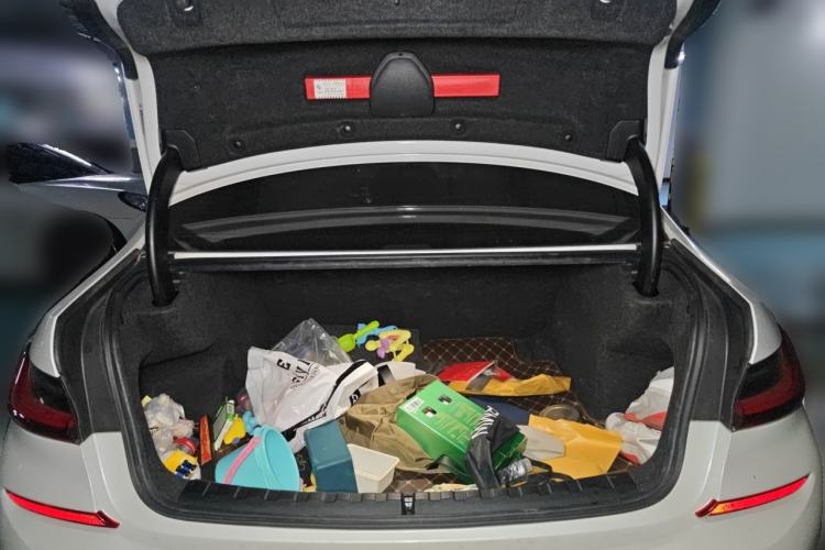 Used BMW 3 Series 2022 320Li M Sport Package Trunk