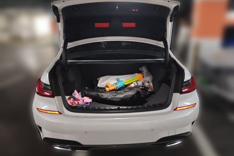 Used BMW 3 Series 2022 325Li M Sport Package Trunk
