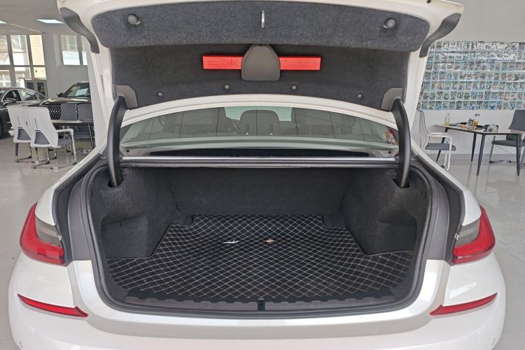 Used BMW 3 Series 2022 Restyled 320Li M Sport Package Trunk