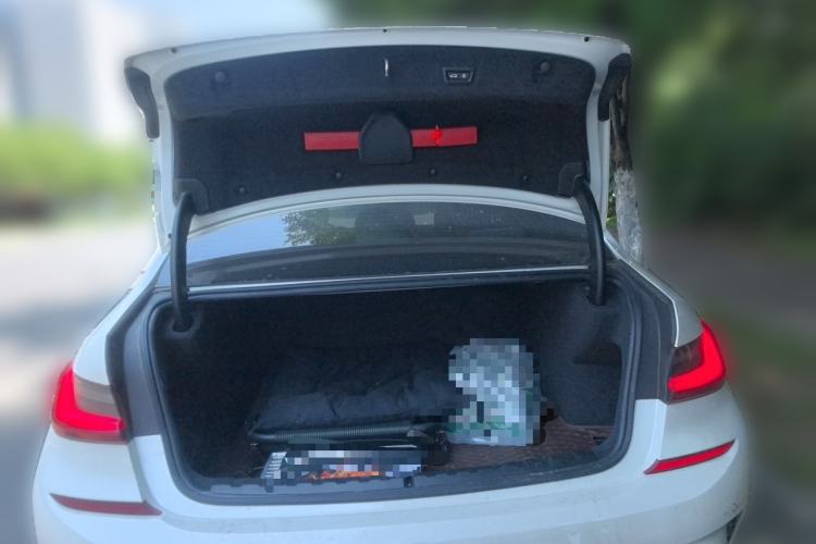Used BMW 3 Series 2022 325Li M Sport Package Trunk