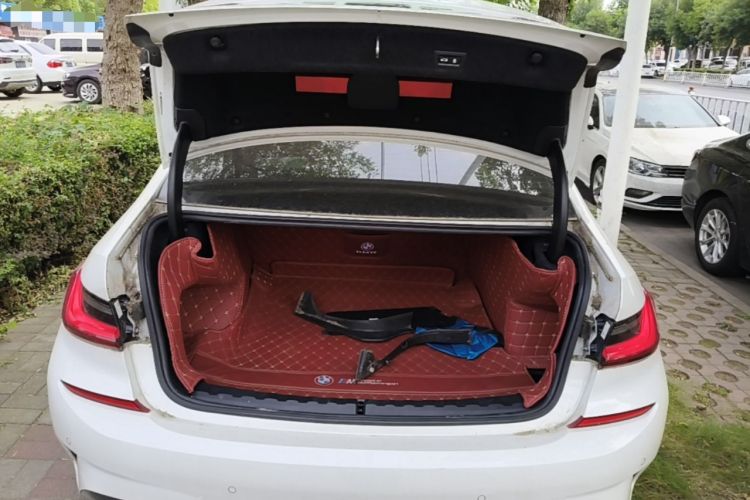 Used BMW 3 Series 2022 320Li M Sport Package Trunk