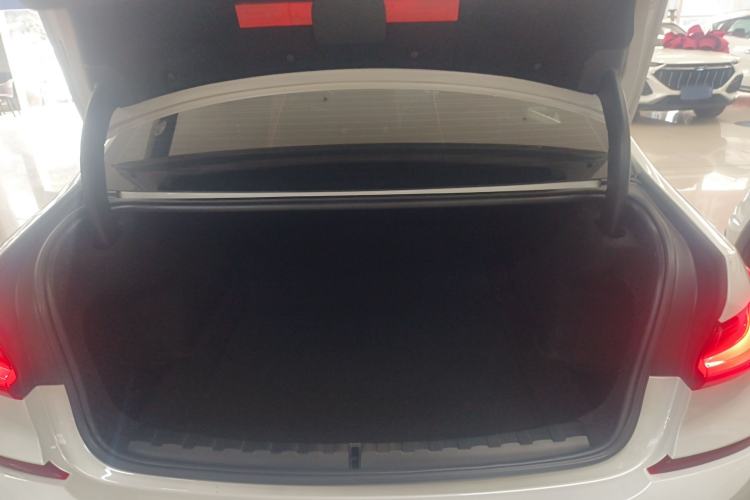 Used BMW 3 Series 2022 Updated 325Li M Sport Package Trunk