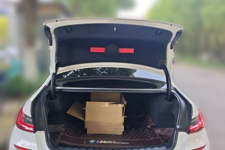 Used BMW 3 Series 2022 325i M Sport Night Edition Package Trunk