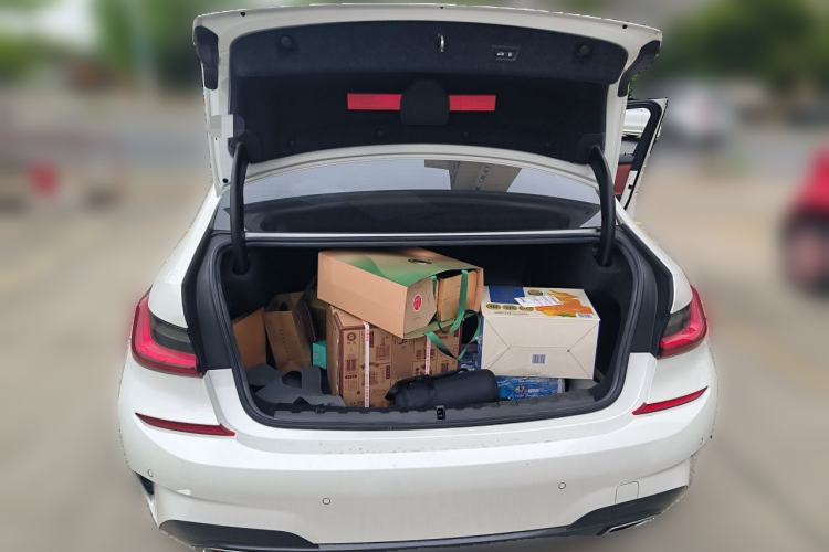 Used BMW 3 Series 2022 325Li M Sport Package Trunk