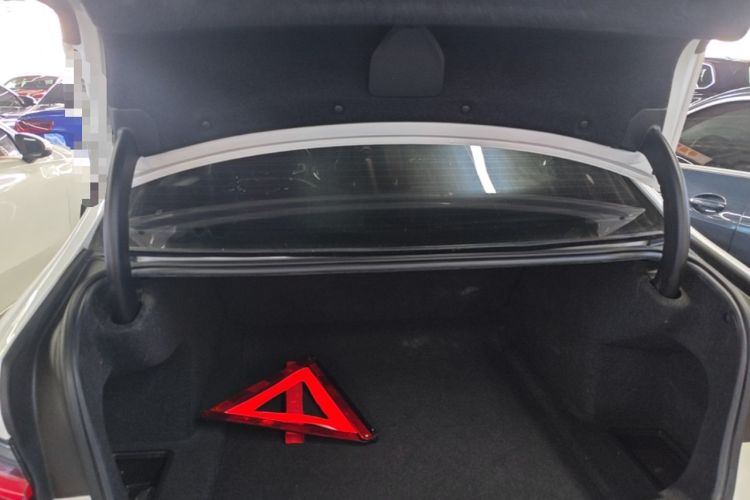 Used BMW 3 Series 2022 325i M Sport Package Trunk