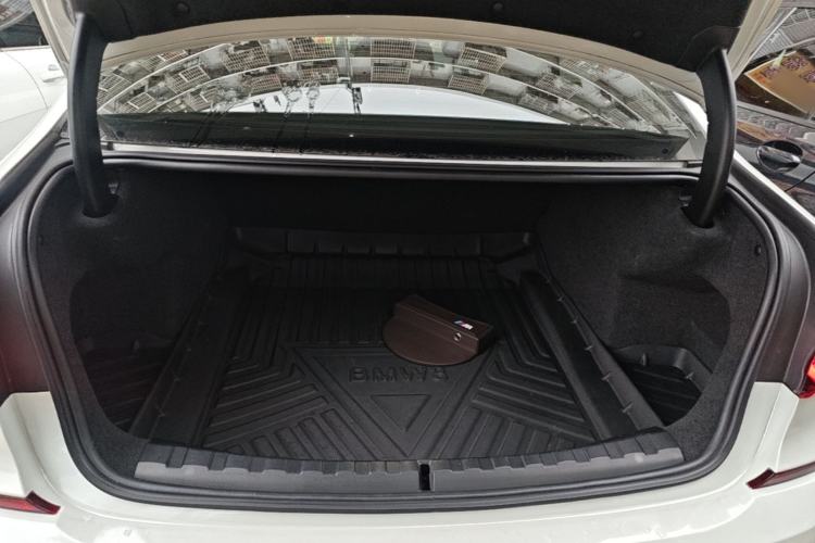Used BMW 3 Series 2022 325i M Sport Package Trunk