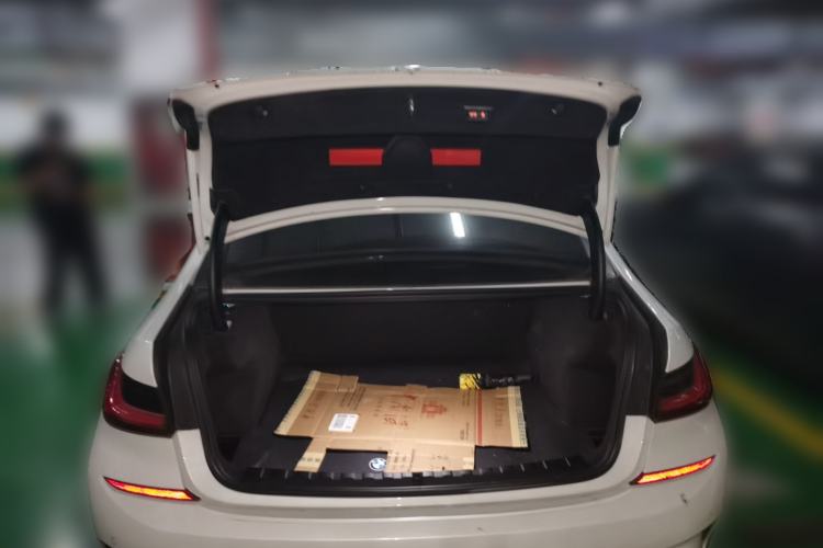 Used BMW 3 Series 2022 325i M Sport Package Trunk