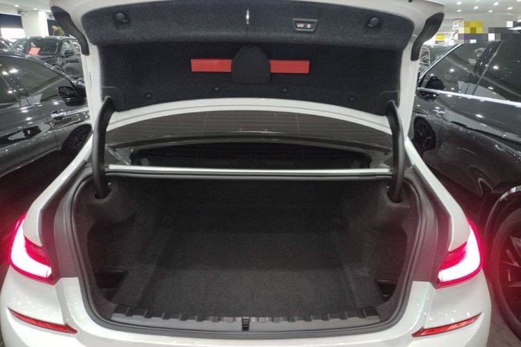 Used BMW 3 Series 2022 325Li M Sport Package Trunk
