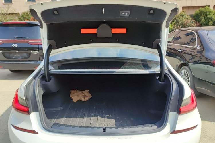 Used BMW 3 Series 2022 325Li M Sport Package Trunk
