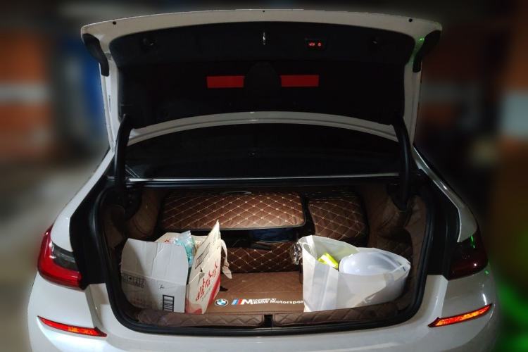 Used BMW 3 Series 2022 325Li M Sport Package Trunk