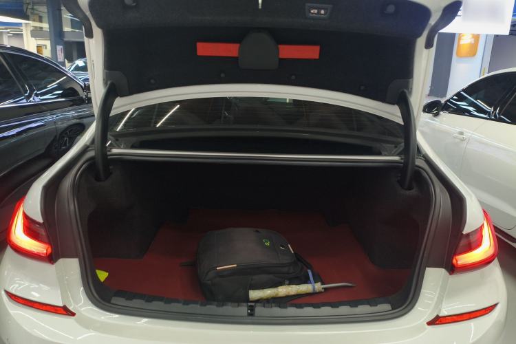 Used BMW 3 Series 2022 325Li M Sport Package Trunk