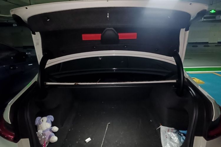 Used BMW 3 Series 2022 320i Sport Package Trunk
