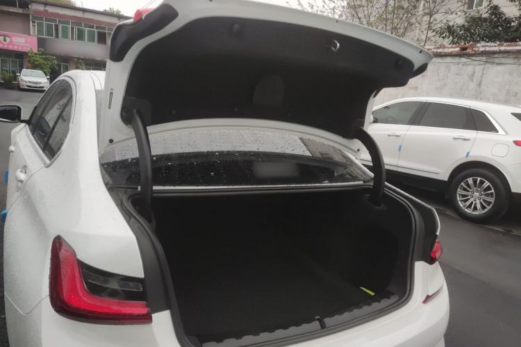 Used BMW 3 Series 2022 320Li M Sport Package Trunk