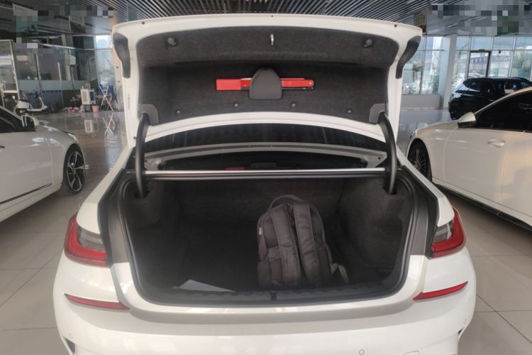 Used BMW 3 Series 2022 320Li M Sport Package Trunk