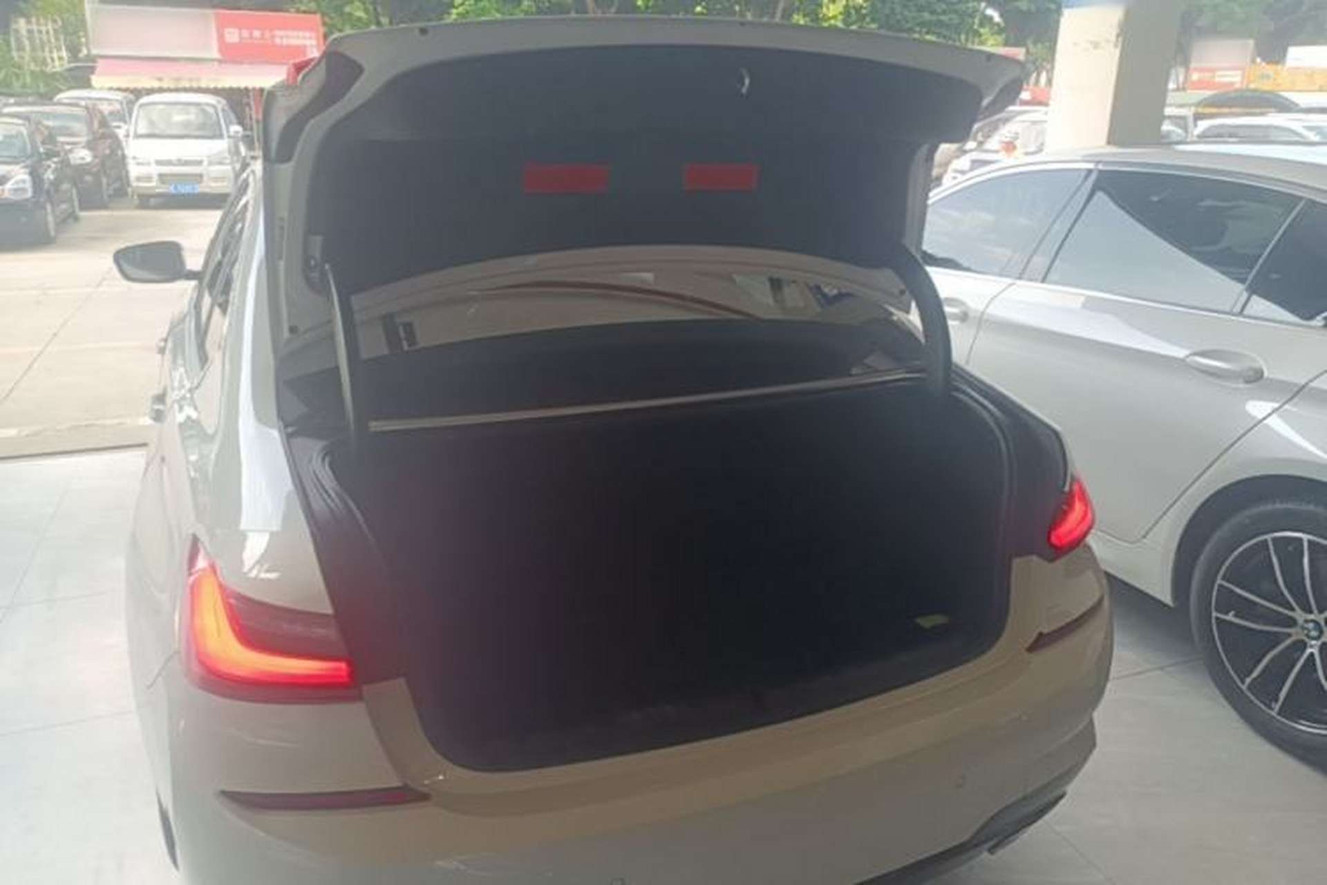 Used BMW 3 Series 2022 325i M Sport Package Trunk