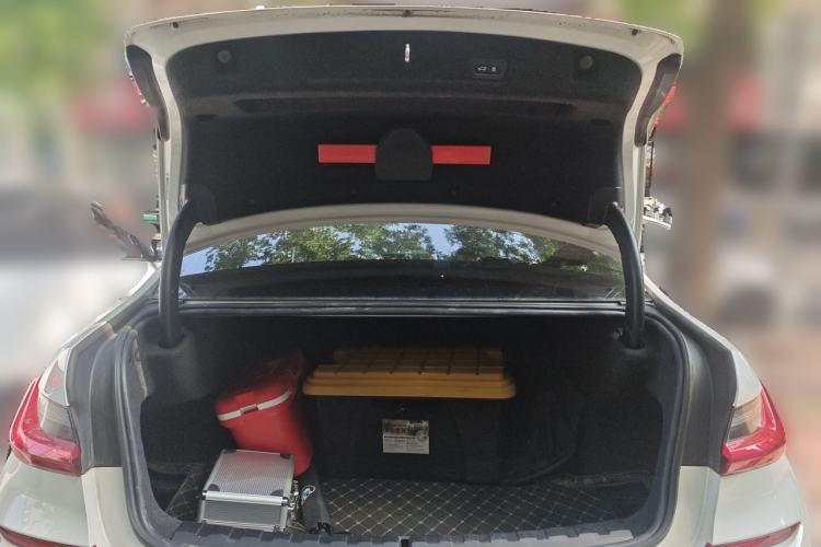 Used BMW 3 Series 2022 325Li M Sport Package Trunk