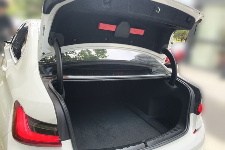 Used BMW 3 Series 2022 320Li M Sport Package Trunk