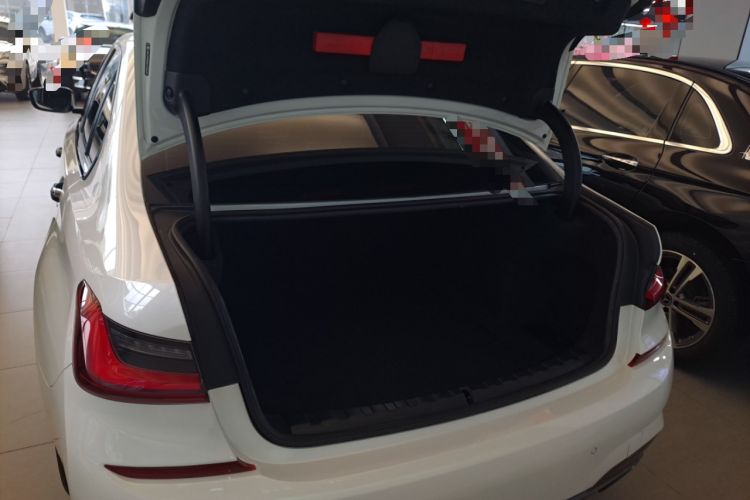 Used BMW 3 Series 2022 Restyled 325Li M Sport Night Edition Package Trunk