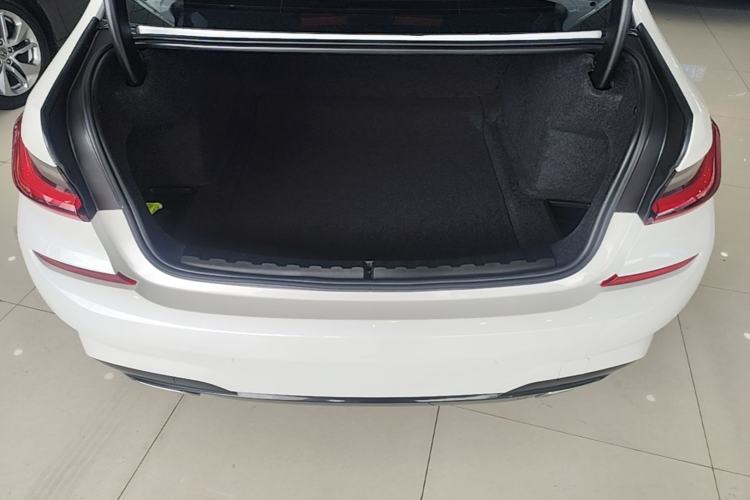 Used BMW 3 Series 2022 Updated 325Li M Sport Package Trunk