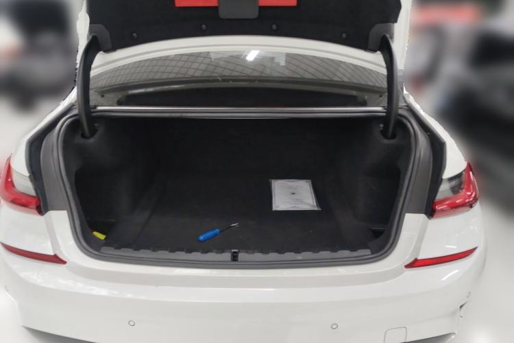 Used BMW 3 Series 2022 320Li M Sport Package Trunk