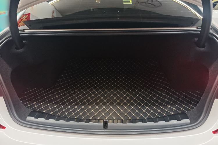 Used BMW 3 Series 2022 320Li M Sport Package Trunk