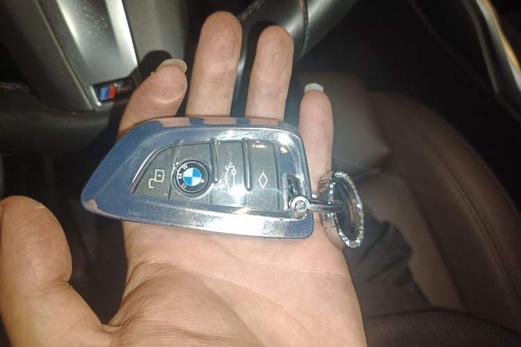 Used BMW 3 Series 2022 325Li M Sport Package Vehicle Key