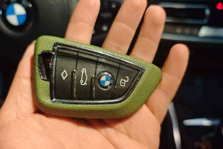 Used BMW 3 Series 2022 325Li M Sport Package Vehicle Key