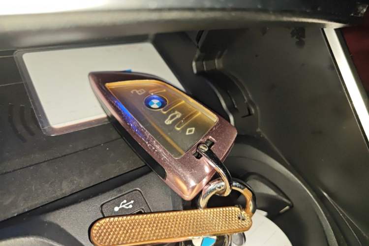 Used BMW 3 Series 2022 325Li M Sport Package Vehicle Key