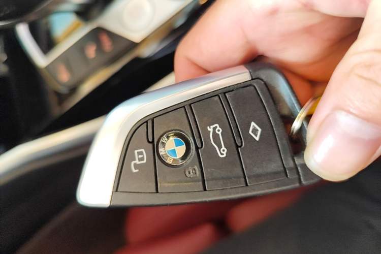 Used BMW 3 Series 2022 320i Sport Package Vehicle Key