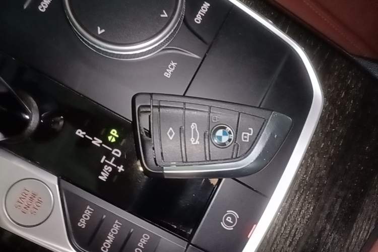 Used BMW 3 Series 2022 325Li M Sport Package Vehicle Key
