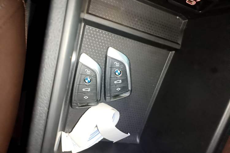 Used BMW 3 Series 2022 325i M Sport Package Vehicle Key