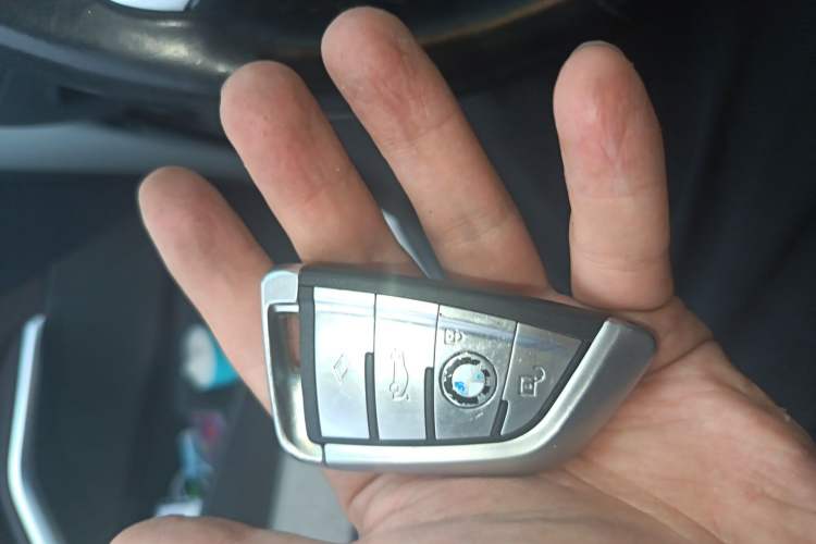 Used BMW 3 Series 2022 320Li M Sport Package Vehicle Key