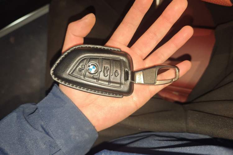 Used BMW 3 Series 2022 325Li M Sport Package Vehicle Key