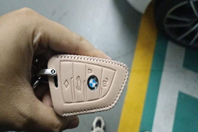 Used BMW 3 Series 2022 325Li M Sport Package Vehicle Key