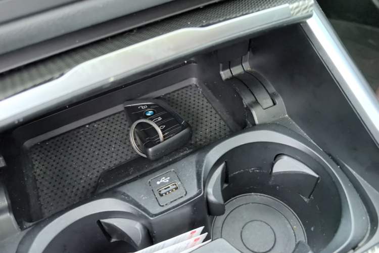 Used BMW 3 Series 2022 325Li M Sport Night Edition Package Vehicle Key