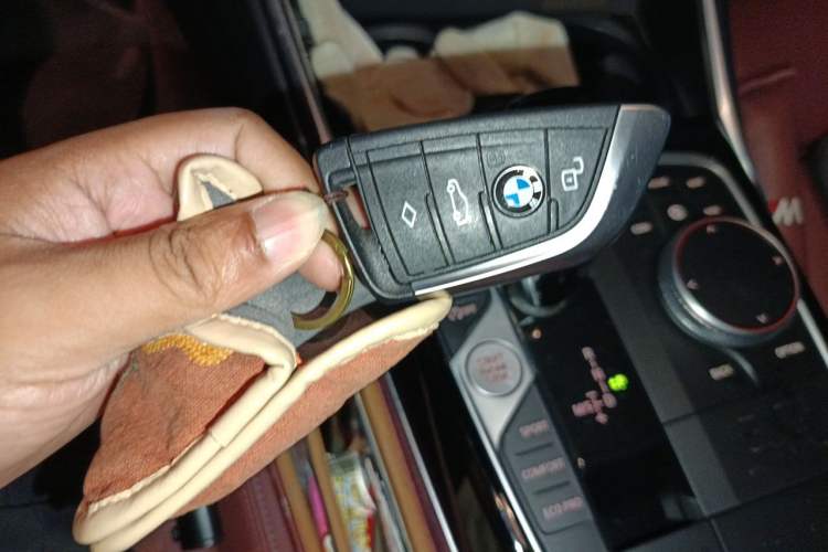 Used BMW 3 Series 2022 320i Sport Package Vehicle Key