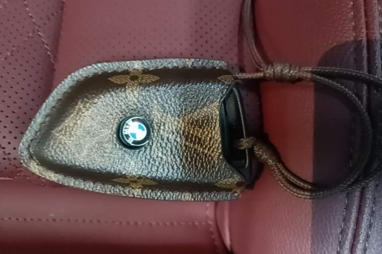 Used BMW 3 Series 2022 Updated 325i M Sport Package Vehicle Key