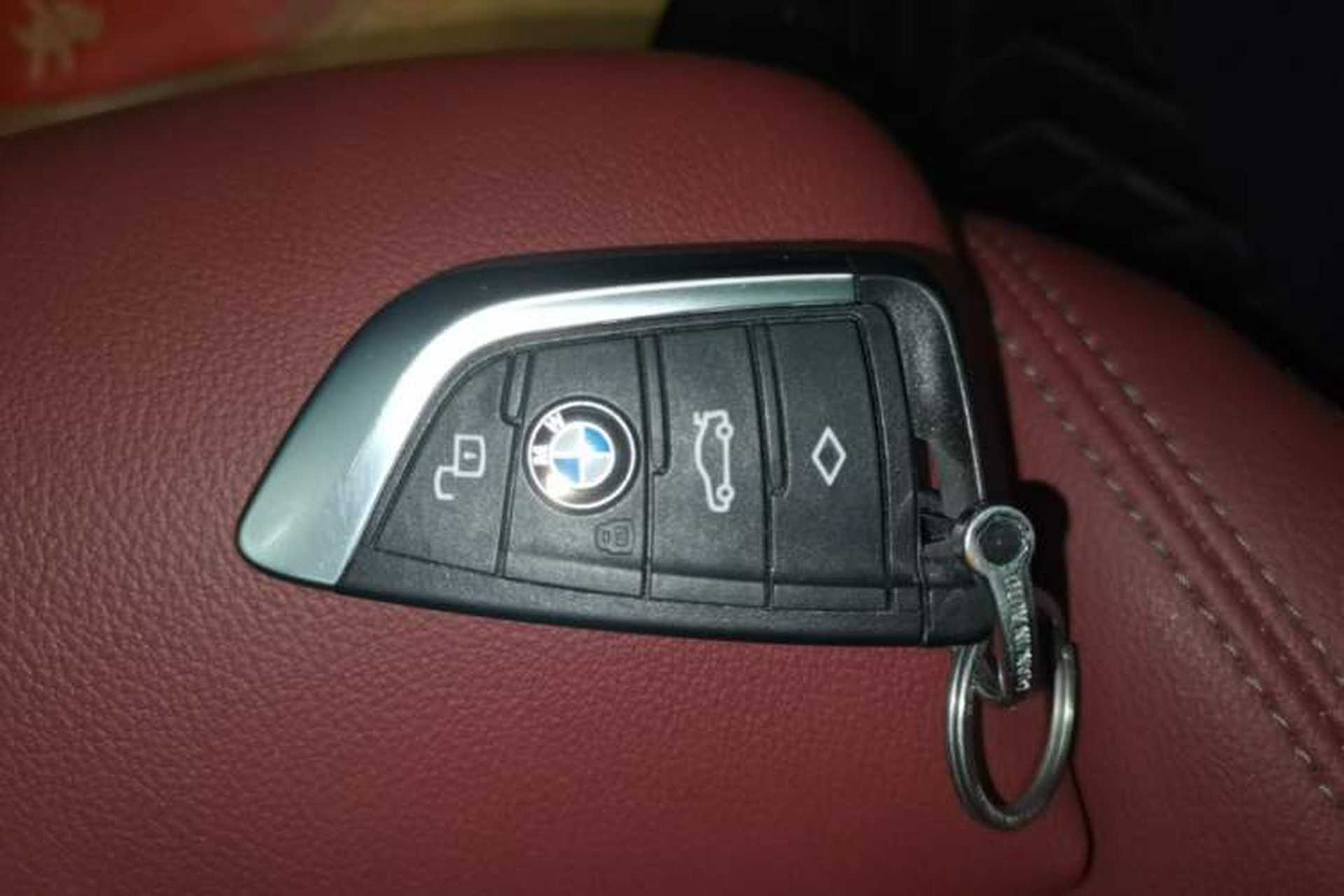 Used BMW 3 Series 2022 325Li M Sport Package Vehicle Key