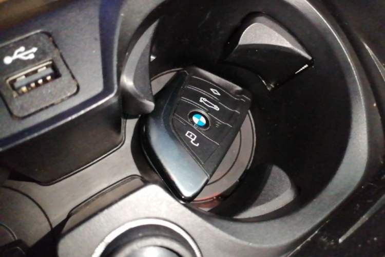 Used BMW 3 Series 2022 325Li M Sport Package Vehicle Key