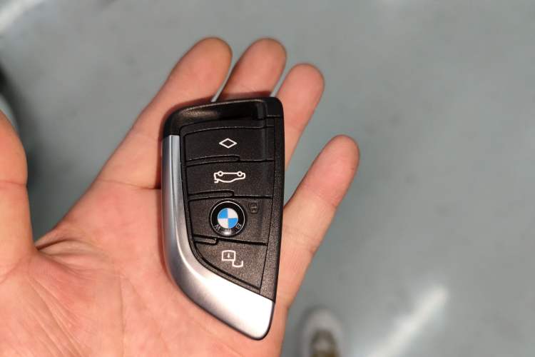 Used BMW 3 Series 2022 330Li xDrive M Sport Night Edition Package Vehicle Key