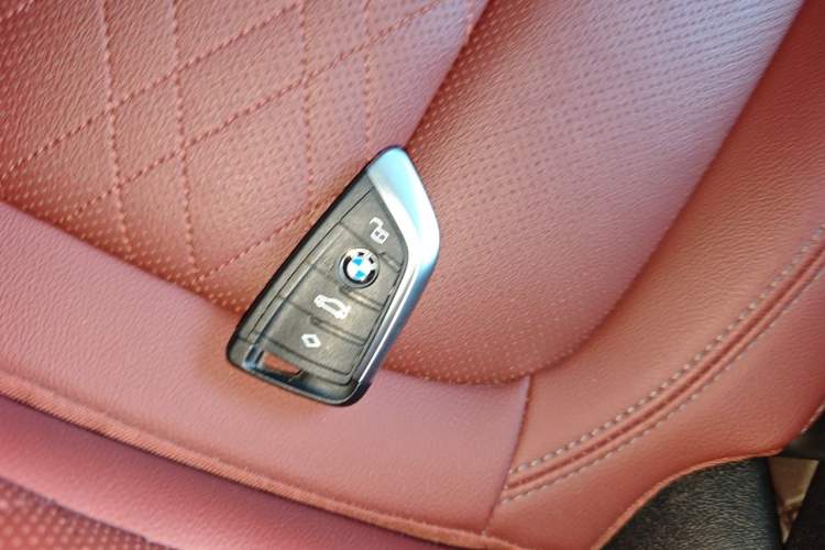 Used BMW 3 Series 2022 325i M Sport Night Edition Package Vehicle Key