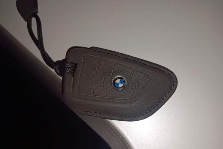 Used BMW 3 Series 2022 320i Sport Package Vehicle Key