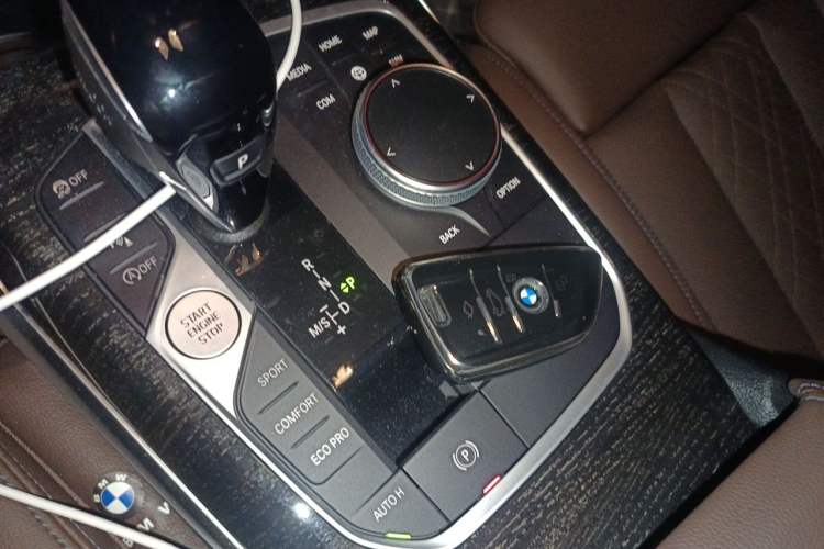 Used BMW 3 Series 2022 Updated 325Li M Sport Package Vehicle Key